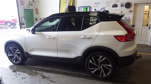 VOLVO XC40 STATIONWAGON 2017-CURRENT